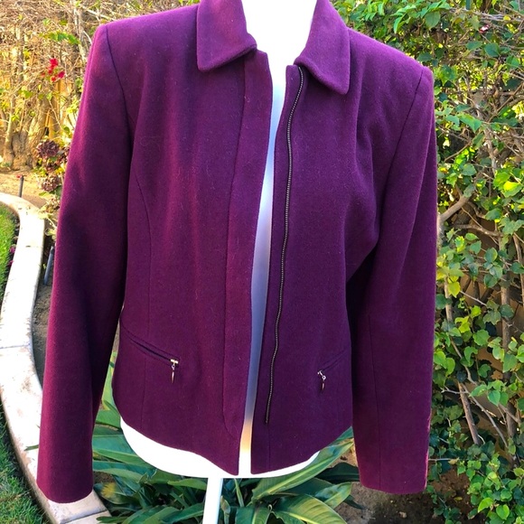 Casual Corner Jackets & Blazers - Zip front wool jacket